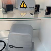 Motore cancello elettrico