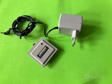 Pacco batteria Game Boy e caricabatterie