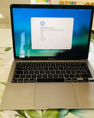 Apple MacBook Air 13 pollici (2020) M1 8-Core,