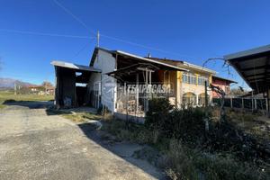 CASA INDIPENDENTE DA RISTRUTTURARE