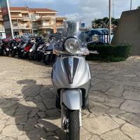 Piaggio Beverly 250 i.e.