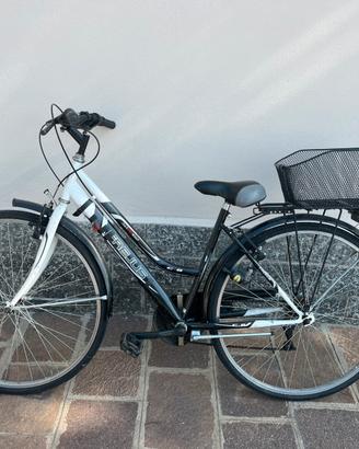 Bicicletta donna marca  Frejus in ottime condizion