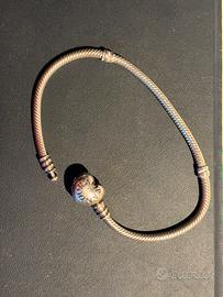bracciale pandora media grandezza chiusura a cuore