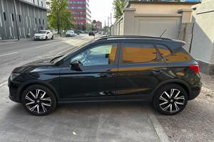 Arona 2020 1.0 ecotsi Black Edition 95cv