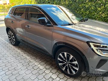 Renault Australe techno-E tech fil ibryd 200