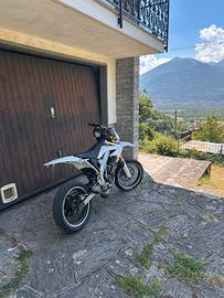 hm 50 top nero (trattabile)