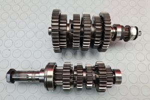 CAMBIO 24120-01H00-000 SUZUKI GSXR 750 2008 2009 6