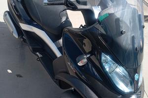 piaggio mp3
