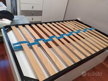 Rete a doghe con materasso