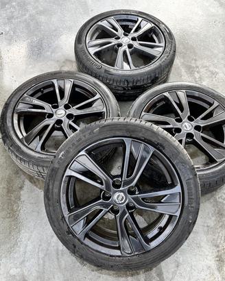 CERCHI IN LEGA NISSAN Juke Serie F15 (14>18)