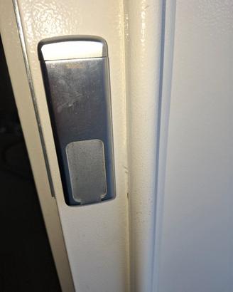 porta blindata verniciata a fuoco 
