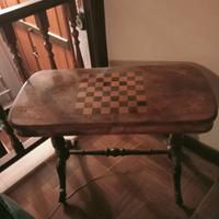 Tavolinetto antico per gioco dama o scacchi