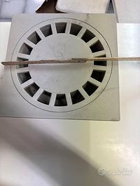 Chiusino sifonato 30x30