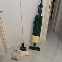 aspirapolvere folletto vk121