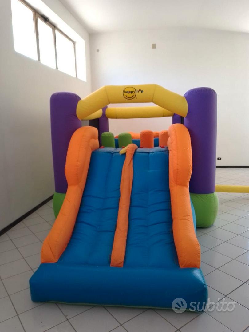 Gonfiabili pari al nuovo - Tutto per i bambini In vendita a Pescara