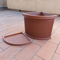 Fioriera angolare 35x35x35 cm