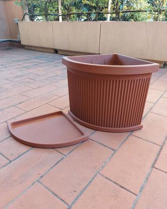 Fioriera angolare 35x35x35 cm