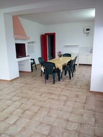 A 5 min a piedi dal mare, app to con parcheggio