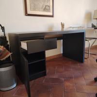 scrivania ikea Malm compresa sedia ufficio