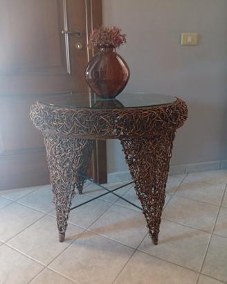 Tavolo in rattan 