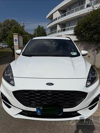 Ford Kuga full hybrid