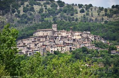 Appartamento in borgo medievale