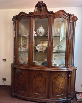 Credenza in legno massello