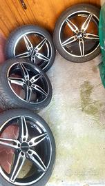 245 40 R18 Gomme e cerchi