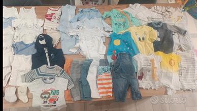 Lotto abbigliamento neonato 