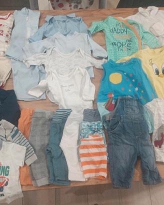 Lotto abbigliamento neonato 