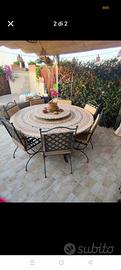 tavolo da esterno e sedie 