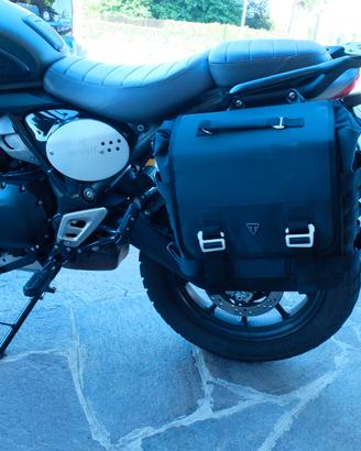 Valigia laterale Triumph Scrambler 400