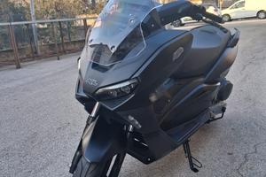 KL BRERA 125cc + SCOOTER MATT BLACK