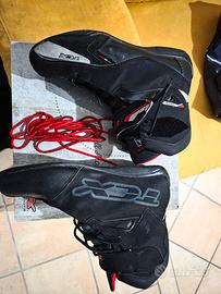 scarpe/ stivaletti moto TCX pari al nuovo n. 45