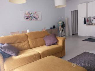 Catania, indipendente arredato+terrazzo+garage