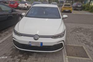 Volkswagen Golf VIII 1,5 TSI R-Line