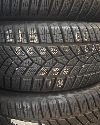 Gomme invernali 215 60 16 goodyear