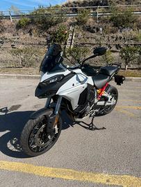 Ducati multistrada v4s