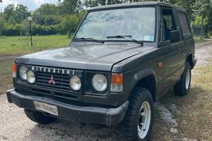 Mitsubishi Pajero I Metal Top 2.5 TD 95
