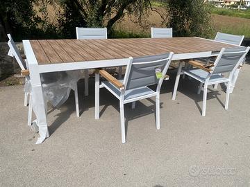 TAVOLO IN ALLUMINIO 225/295 + 6 POLTRONE BIANCo
