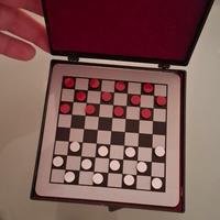 Dama da borsa in argento 