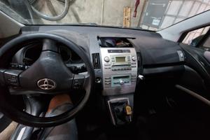 Toyota Corolla Verso 7 posti