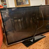 Televisore LG 47LX9800 tenuto bene