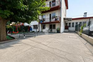 VILLA A SCHIERA A SAN MAURO PASCOLI