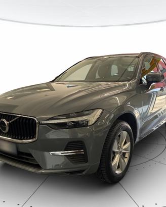 VOLVO XC60 2.0 b4 Momentum awd auto