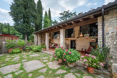 RUSTICO A COSTERMANO