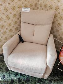 Poltrona reclinabile