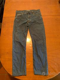 Blu jeans holiday
