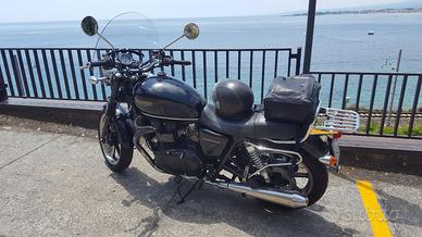 Triumph Bonneville - 2009