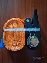 Cinghia di ancoraggio
con cricchetto (kit 3pz.)
